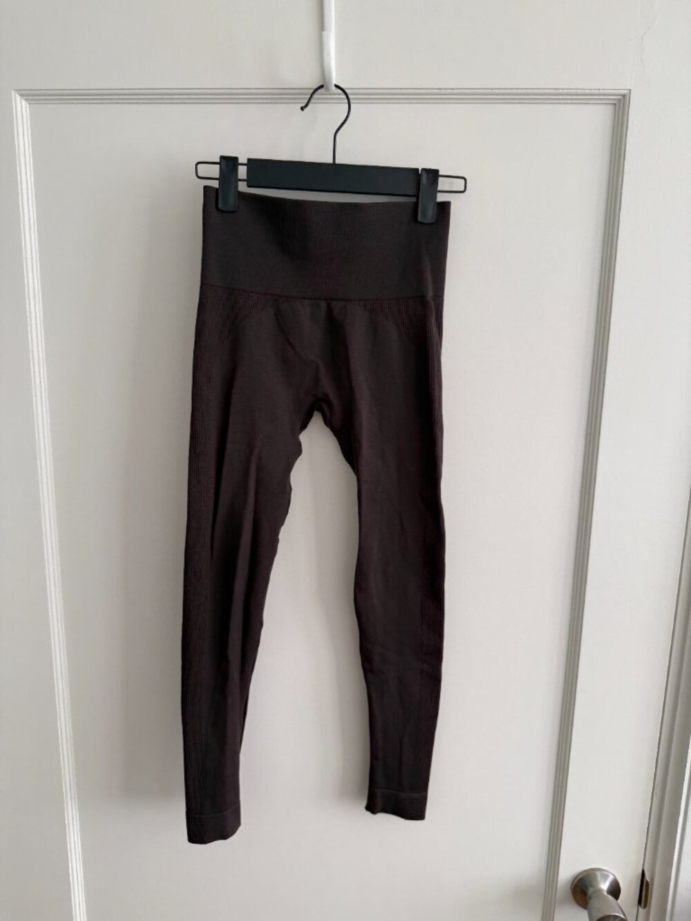 SET Active Ribbed Leggings - Picture 3 of 9